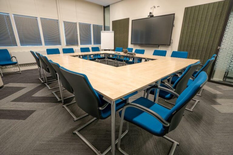 Meeting Room Design Ideas To Create Modern Collaborative Spaces