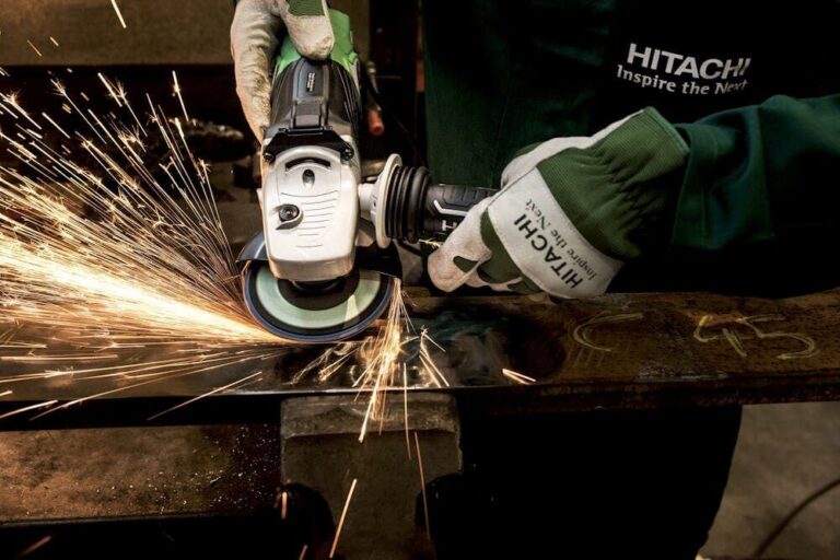 Ways to Start a Manufacturing Business